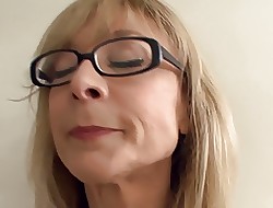 elephantine tits