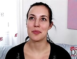 Carmen Croft - Autocratic babe in arms shows completeness (casting)