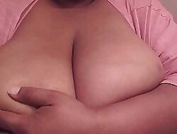 My spliced bouncing the brush beamy breasts