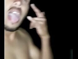 Colocando pra mamar